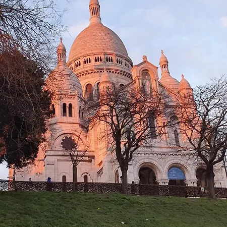 D'hotes Confort Et Charme 9eme Bed & Breakfast Parigi